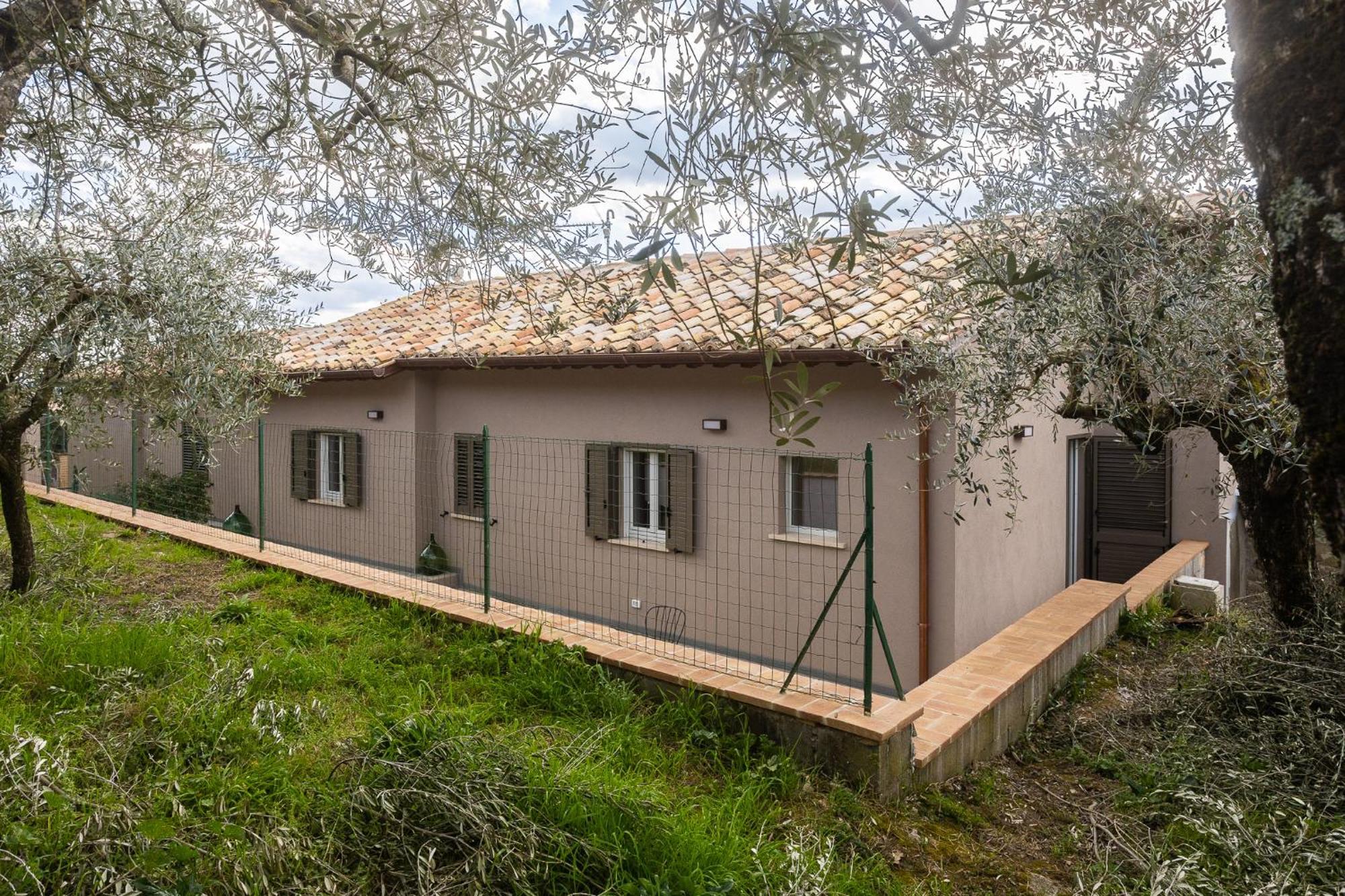 Lombardi Rita - Colle S. Martino Assis Exterior foto
